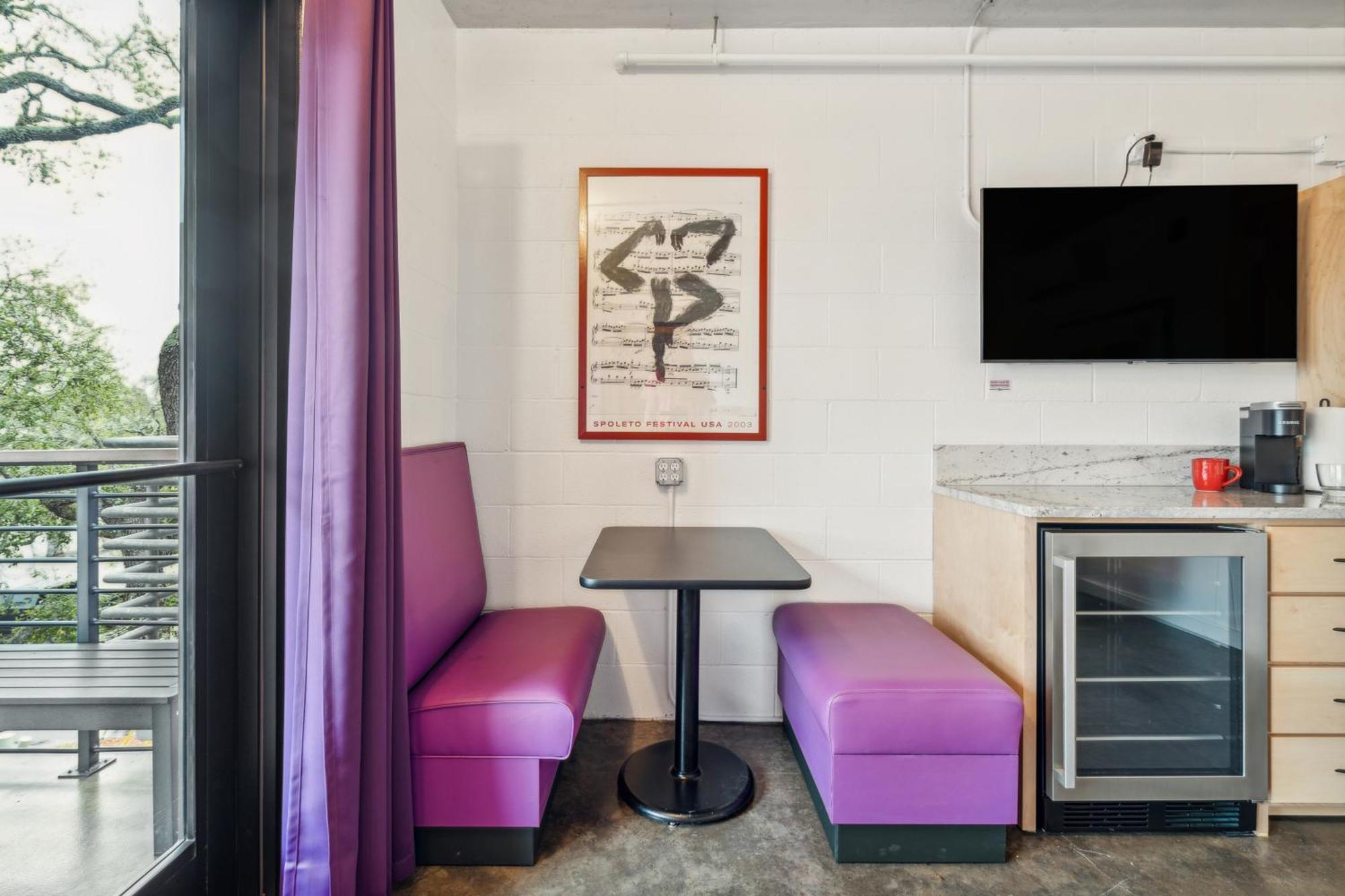 Boutique Vera Hotel In The Heart Of Фоли Бийч Екстериор снимка