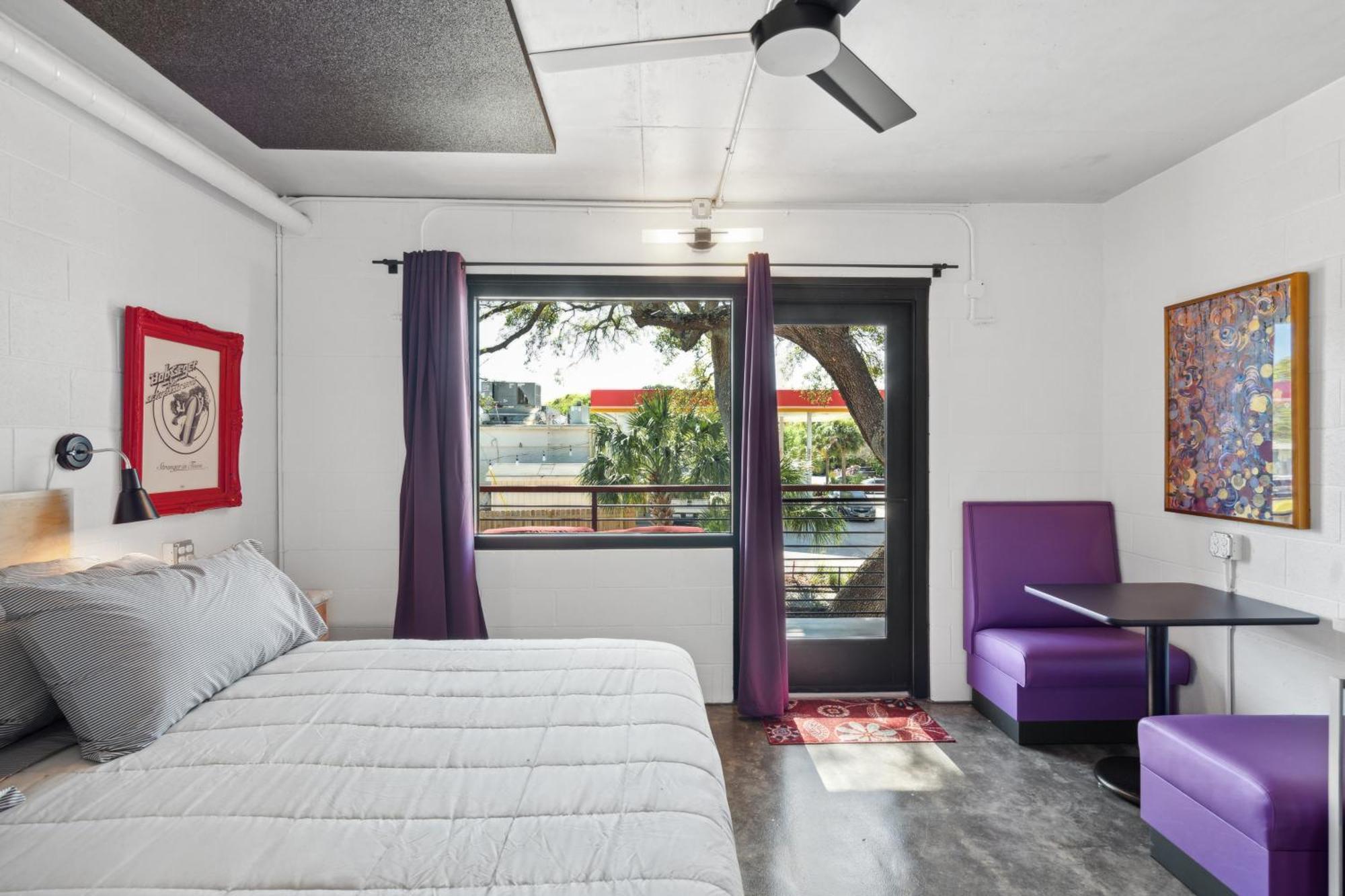 Boutique Vera Hotel In The Heart Of Фоли Бийч Екстериор снимка